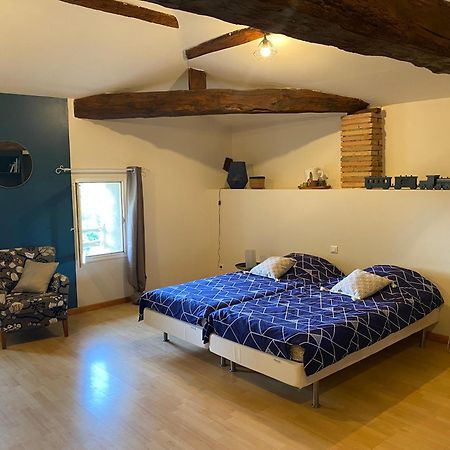 Bed and Breakfast Le Repaire De La Reveuse à Saint-Frajou Extérieur photo